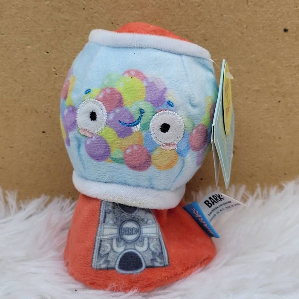 Bark  P. J. Neuterspayer’s Gumballs  Size Med    NWT